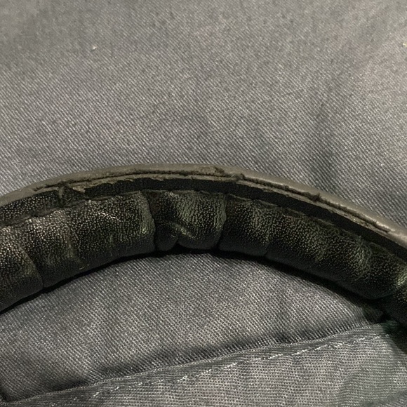 Hello Kitty Purse - Picture 10 of 12